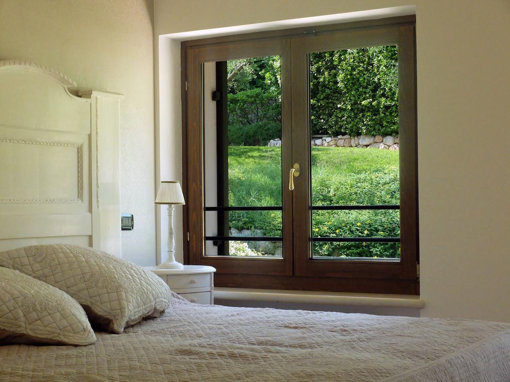 Garda&Golf Bed and Breakfast Caprino Veronese Værelse billede