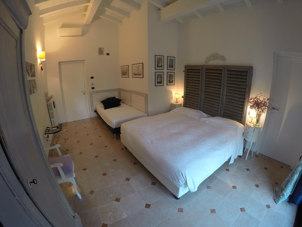 Garda&Golf Bed and Breakfast Caprino Veronese Værelse billede